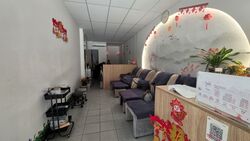 Tampines Street 81 (D18), Shop House #562453871